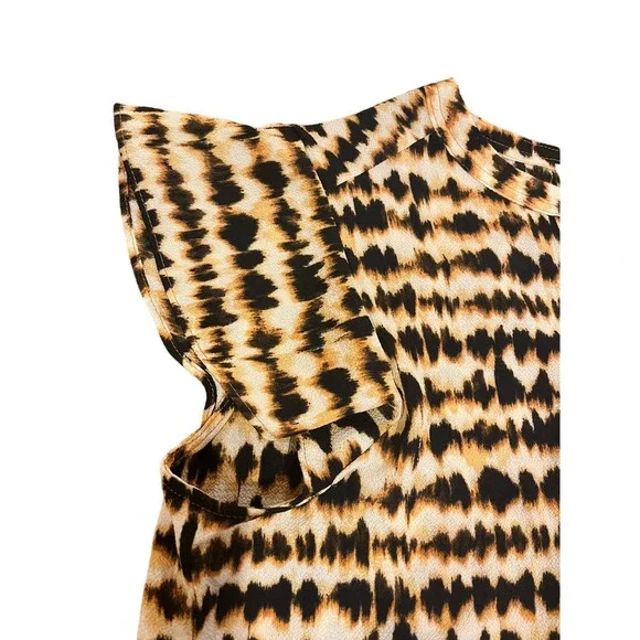 Calvin Klein Animal Print Short Sleeves Cute Blouse Size Medium - Picture 3 of 7